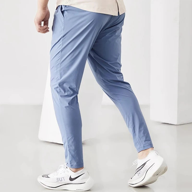 LANZZI Comfort Fit - Flexibele sportbroek voor heren.