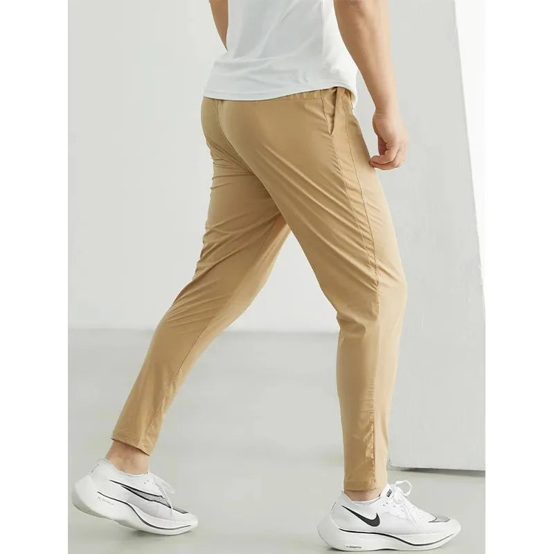 LANZZI Comfort Fit - Flexibele sportbroek voor heren.